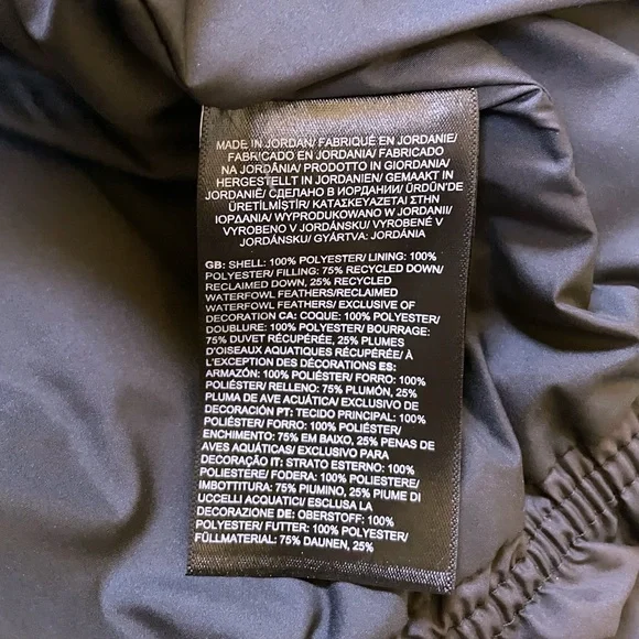 The North Face Women’s Baltic Down Puffer Hoodie Jacket - Picture 6 of 8